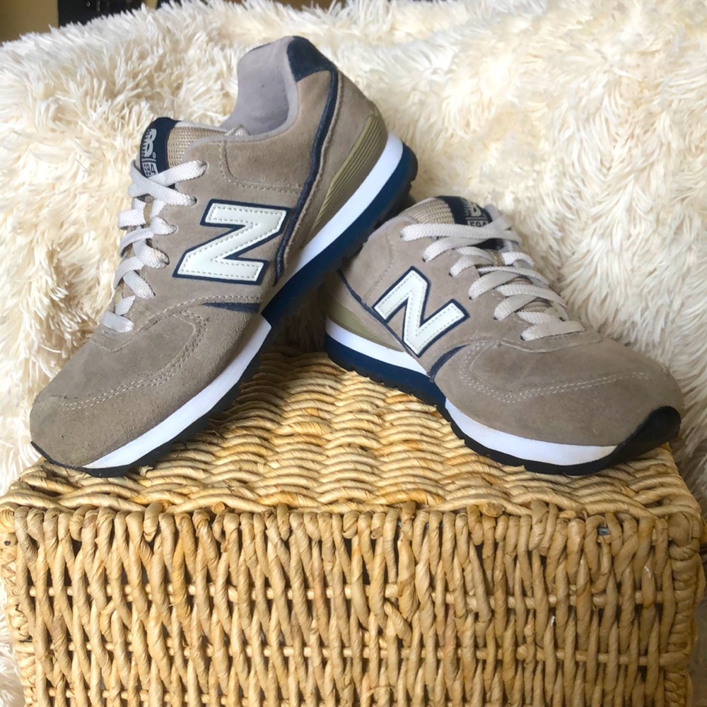 SIZE 7 NEW BALANCE 594